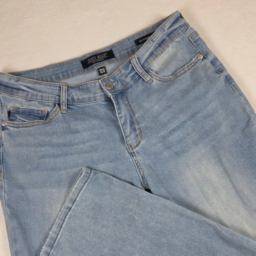 Judy Blue Boyfriend Fit Light Wash High Rise Jeans JB88938 MD Size 7/28